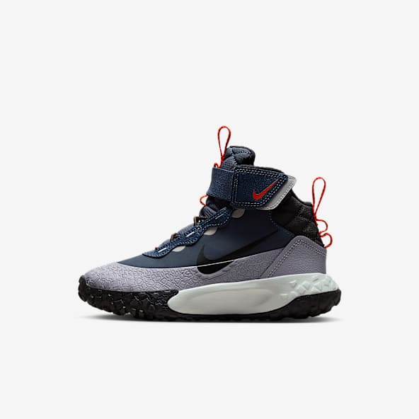 Boys high top nike discount